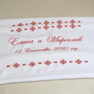 ЛЕНЕНО СВАТБЕНО ПЛАТНО С ШЕВИЦИ